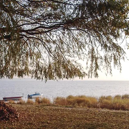 2 Bedroom Gorgeous In *